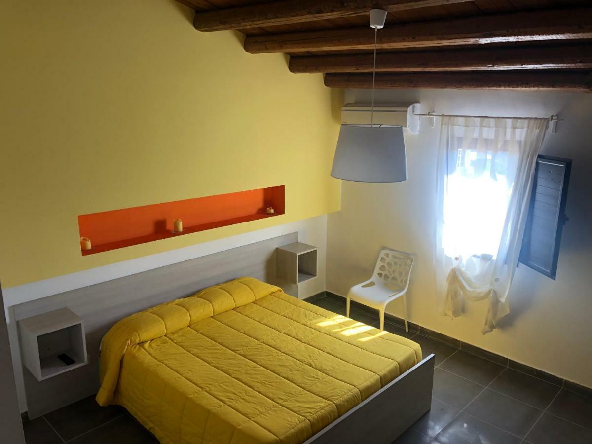 San Giorgio Rooms Кальтаджироне Экстерьер фото